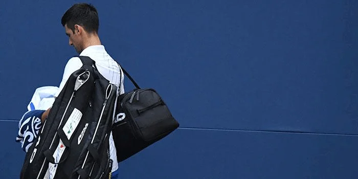 Novak Djokovic Didiskualifikasi usai Lempar Bola ke Hakim Garis US Open