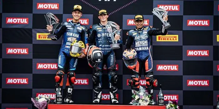 WSSP 300: Podium di Prancis dan Kakak Beradik Galang-Aldi